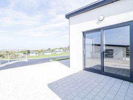 Number 6 Villa - The View - County Donegal - 1174212 - thumbnail photo 21