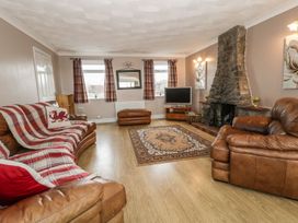 Llain Delyn - Anglesey - 1174294 - thumbnail photo 4