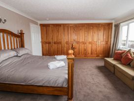 Llain Delyn - Anglesey - 1174294 - thumbnail photo 14
