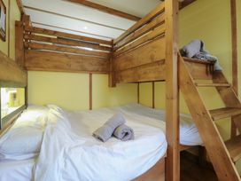 Betsy (Cow Shed 2) - Suffolk & Essex - 1174325 - thumbnail photo 7