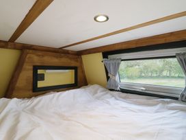 Betsy (Cow Shed 2) - Suffolk & Essex - 1174325 - thumbnail photo 10