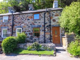 4 Old Tanrhiw - North Wales - 1174449 - thumbnail photo 1
