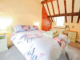 Ty Glan Yr Afon - North Wales - 1174568 - thumbnail photo 11