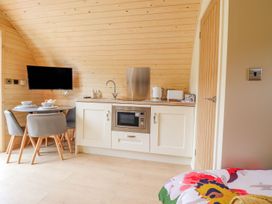 Briallen - North Wales - 1174573 - thumbnail photo 6
