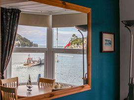 Castleview Apartment, 21 South Embankment - Devon - 1174784 - thumbnail photo 4