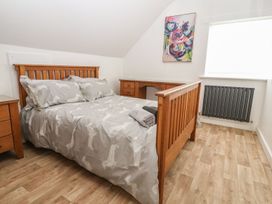 11 Seabreeze - North Wales - 1175101 - thumbnail photo 15