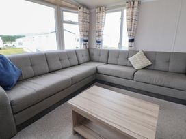 Caravan B8 - North Wales - 1175441 - thumbnail photo 2