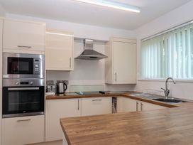 A Devon Den at Harcombe House - Devon - 1175481 - thumbnail photo 12