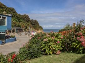 A view of the ocean and plants at Zide the Zea, Hele Bay, Ilfracombe