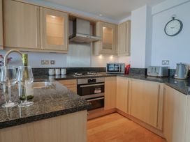 36 Quay West Apartments -  - 1175511 - thumbnail photo 9