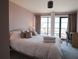 36 Quay West Apartments -  - 1175511 - thumbnail photo 11
