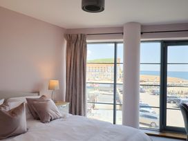 36 Quay West Apartments -  - 1175511 - thumbnail photo 13