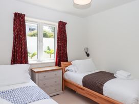 Clova - Devon - 1175836 - thumbnail photo 15