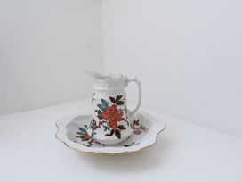 A pitcher placed on a saucer at Rigg Cottage Sandsend