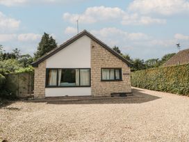 A house with windows and a door at Lawnswood in Brompton-by-Sawdon near Sherburn