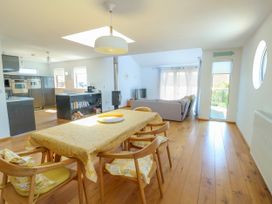 Shearwater - Anglesey - 1176261 - thumbnail photo 14