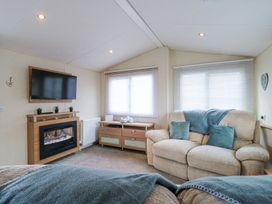 Bluebird - Suffolk & Essex - 1176290 - thumbnail photo 4