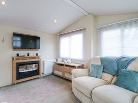 Bluebird - Suffolk & Essex - 1176290 - thumbnail photo 7