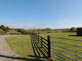 Deer Pod - North Yorkshire (incl. Whitby) - 1176519 - thumbnail photo 10