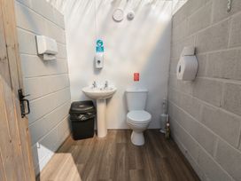Deer Pod - North Yorkshire (incl. Whitby) - 1176519 - thumbnail photo 14