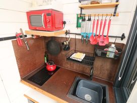 The Tiny House - South Wales - 1177458 - thumbnail photo 6
