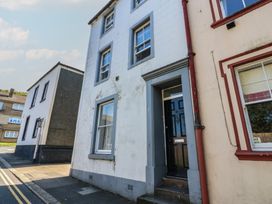 A residential building with entrance and windows at Georgian Town House in Whitehaven