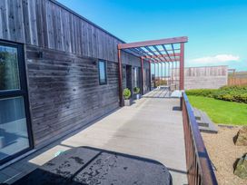 Lodge 83, Gwel an Mor - Cornwall - 1177740 - thumbnail photo 3