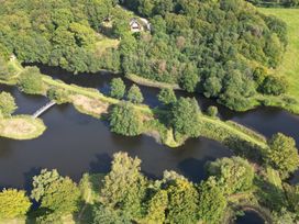 Lakeside Lodge - Kent & Sussex - 1178096 - thumbnail photo 57