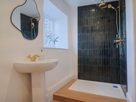A bathroom with a sink and shower at 46 North Street Stoke-Sub-Hamdon Somerset