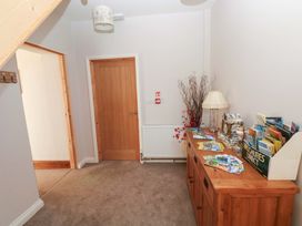 The Sycamores - South Wales - 1179077 - thumbnail photo 53
