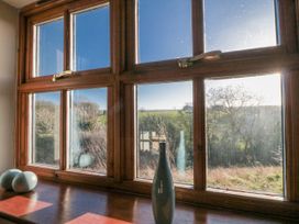 A window with a view of the outside scenery at Pasture View in Sneatonthorpe near Whitby