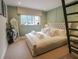 Apartment 1 The Bridge at Stanford Hotel - Cotswolds - 1181771 - thumbnail photo 11