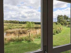 The Dragonfly - North Yorkshire (incl. Whitby) - 1182479 - thumbnail photo 10