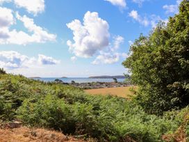 Garreg Fawr - North Wales - 1182592 - thumbnail photo 1