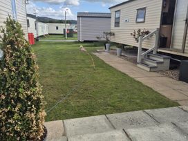 Caravan 596 - North Wales - 1183238 - thumbnail photo 20