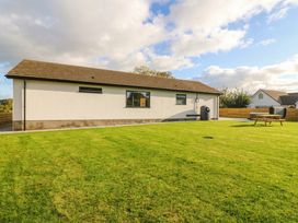 A house with a garden at Angorfa in Pentraeth