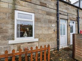 2 High Stakesby Cottages - North Yorkshire (incl. Whitby) - 1184701 - thumbnail photo 2