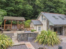 A house with a gazebo and garden at Bobbin Mill Cottage, Ulverston