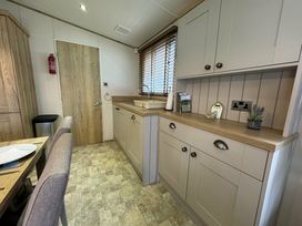Hopton Holiday Village - Holiday Accommodation 6338 - Suffolk & Essex - 1184866 - thumbnail photo 5
