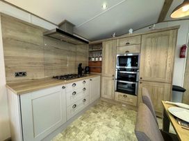 Hopton Holiday Village - Holiday Accommodation 6338 - Suffolk & Essex - 1184866 - thumbnail photo 6