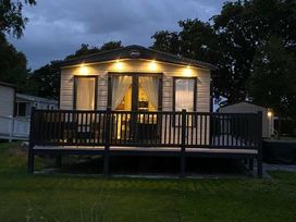 Hopton Holiday Village - Holiday Accommodation 6338 - Suffolk & Essex - 1184866 - thumbnail photo 10