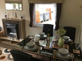 Waterside, Paignton - Holiday Accommodation 10036 - Devon - 1184873 - thumbnail photo 2