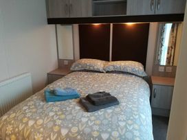 Southsea Leisure Park - Holiday Accommodation 10070 - Hampshire - 1184877 - thumbnail photo 3