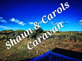 Presthaven Beach Resort - Holiday Accommodation 10101 - North Wales - 1184878 - thumbnail photo 17