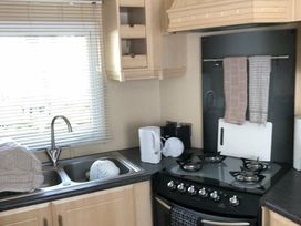 Aberdunant Hall Holiday Park - Holiday Accommodation 10106 - North Wales - 1184880 - thumbnail photo 6