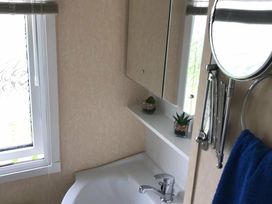 Edwards Leisure Park - Holiday Accommodation 10014 - North Wales - 1184886 - thumbnail photo 12