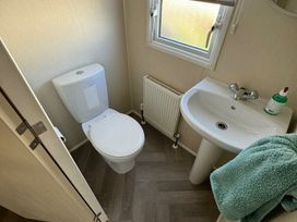 Cala Gran Holiday Park - Holiday Accommodation 1012 - Lake District - 1184889 - thumbnail photo 7