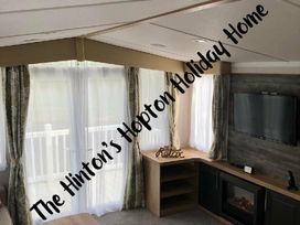 Hopton Holiday Village - Holiday Accommodation 10129 - Suffolk & Essex - 1184890 - thumbnail photo 4