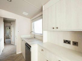 Presthaven Beach Resort - Holiday Accommodation 10271 - North Wales - 1184900 - thumbnail photo 3
