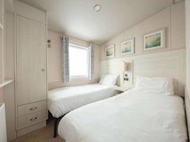 Presthaven Beach Resort - Holiday Accommodation 10271 - North Wales - 1184900 - thumbnail photo 7